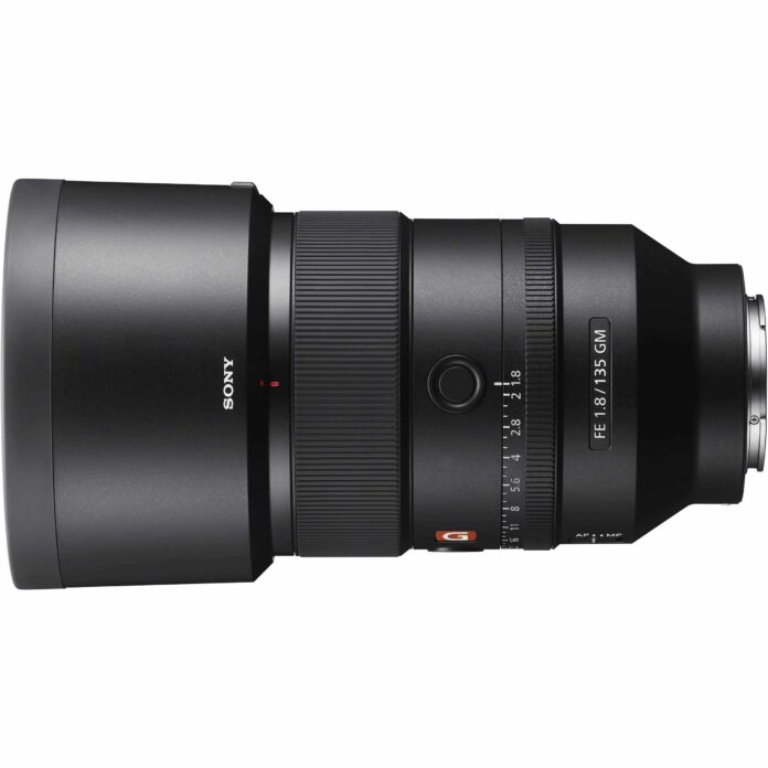 Ống kính Sony FE 135mm F1.8 GM