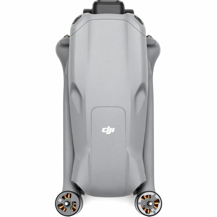 DJI Air 3 Fly More Combo với DJI RC 2 Remote