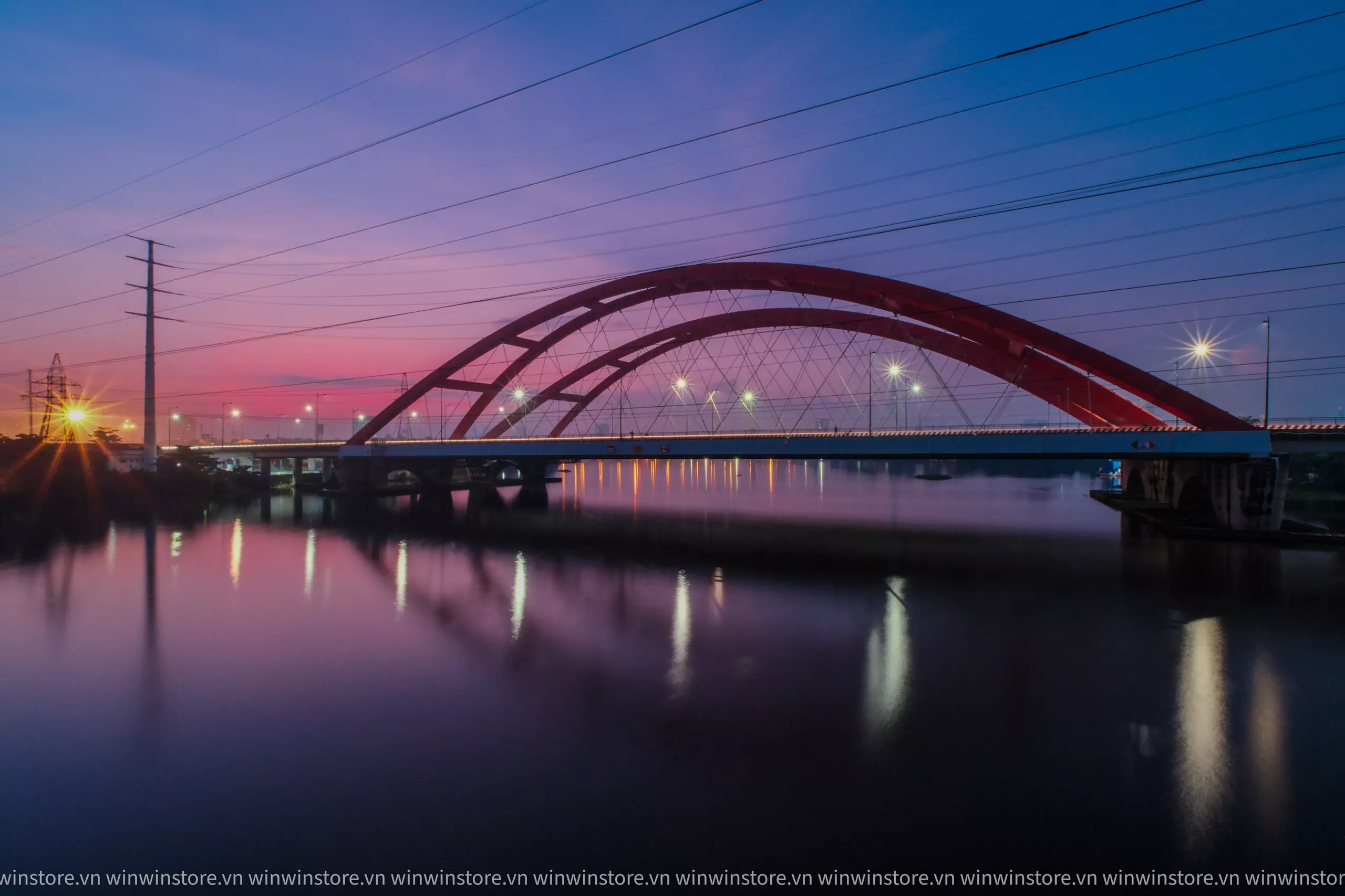 Trên tay ống kính Sigma 10-18mm F2.8 DC DN cho Fujifilm X