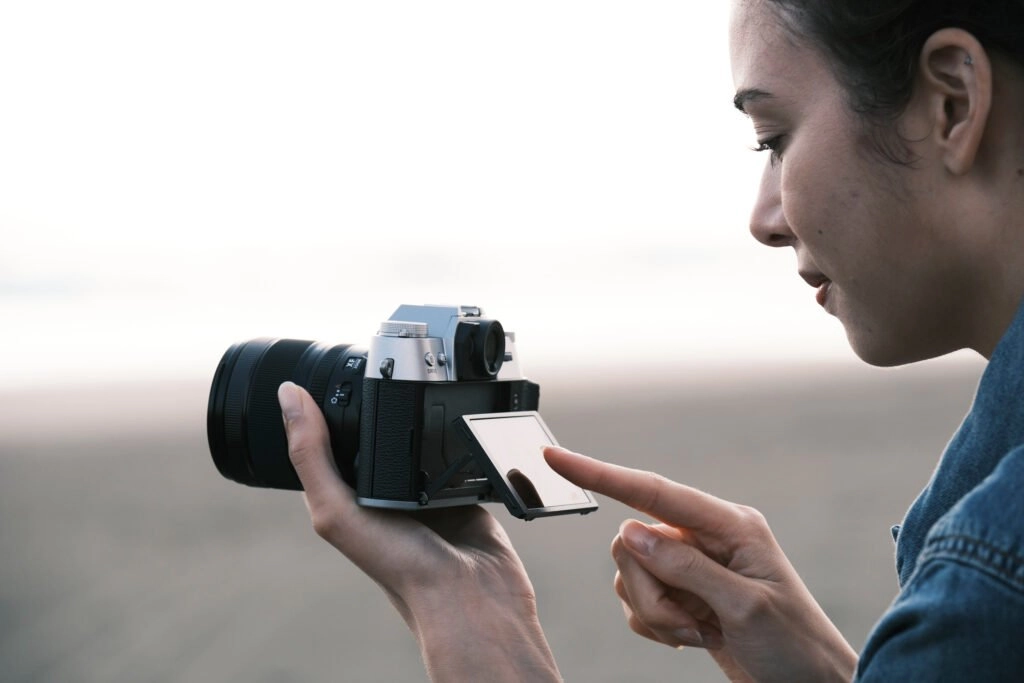 Máy ảnh Fujifilm X-T50 với XC 15-45mm (Charcoal)