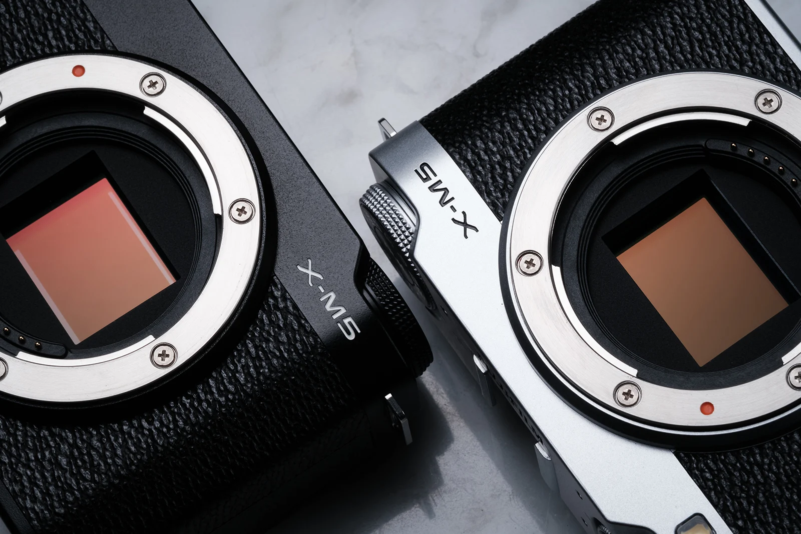 Fujifilm X-M5 ra mắt: Máy ảnh nhẹ nhất trong X-Series dành cho người mới