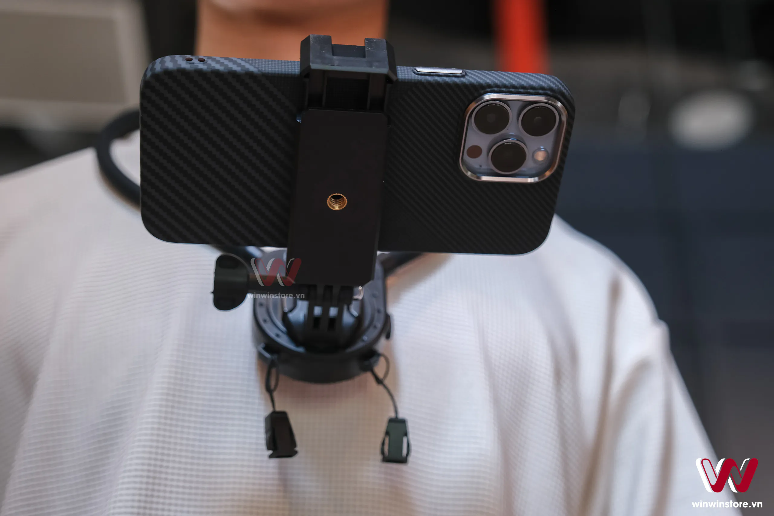 Trên tay K&F Concept POV/Vlog Neck Mount: Phụ kiện thú vị quay video góc nhìn thứ nhất