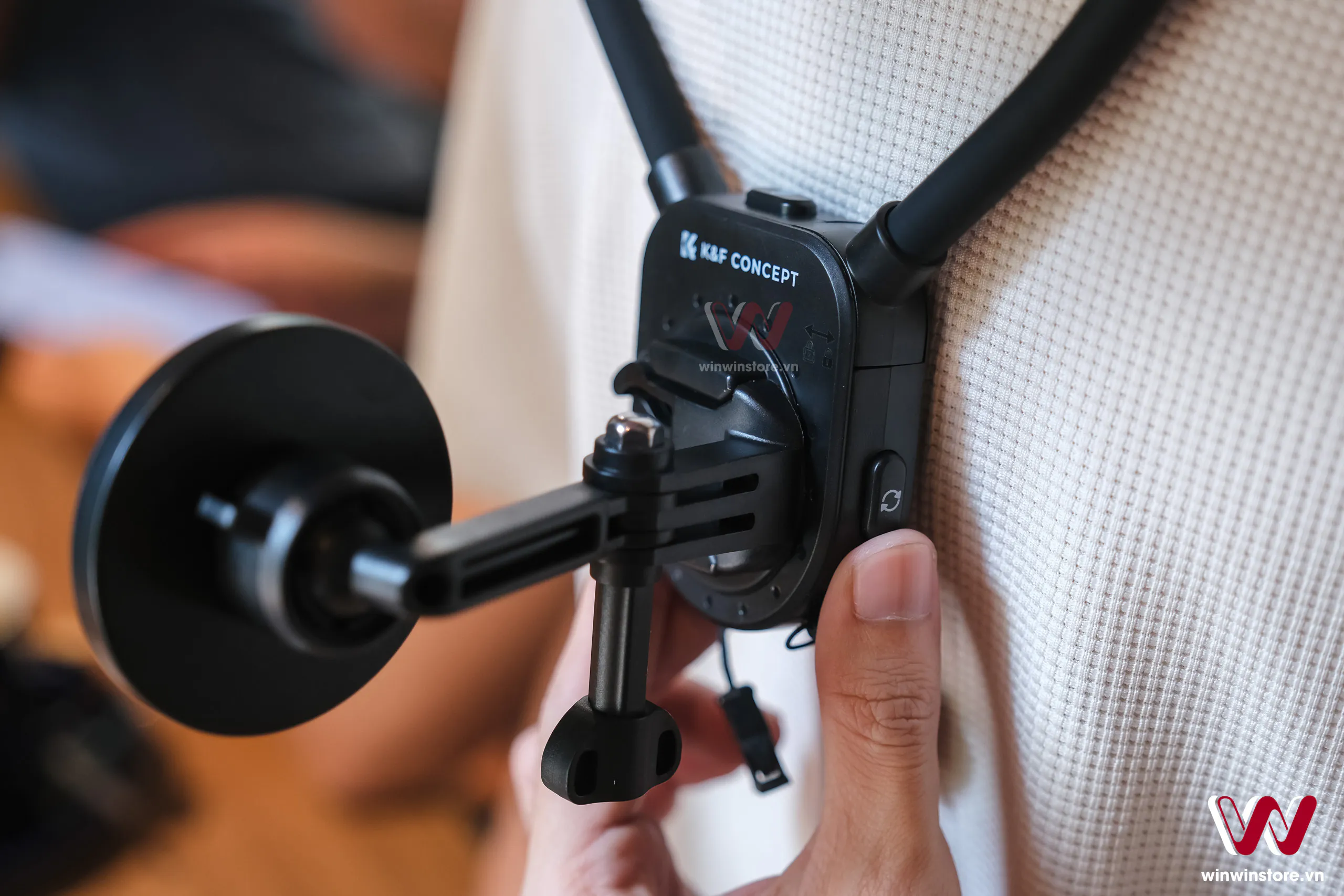 Trên tay K&F Concept POV/Vlog Neck Mount: Phụ kiện thú vị quay video góc nhìn thứ nhất