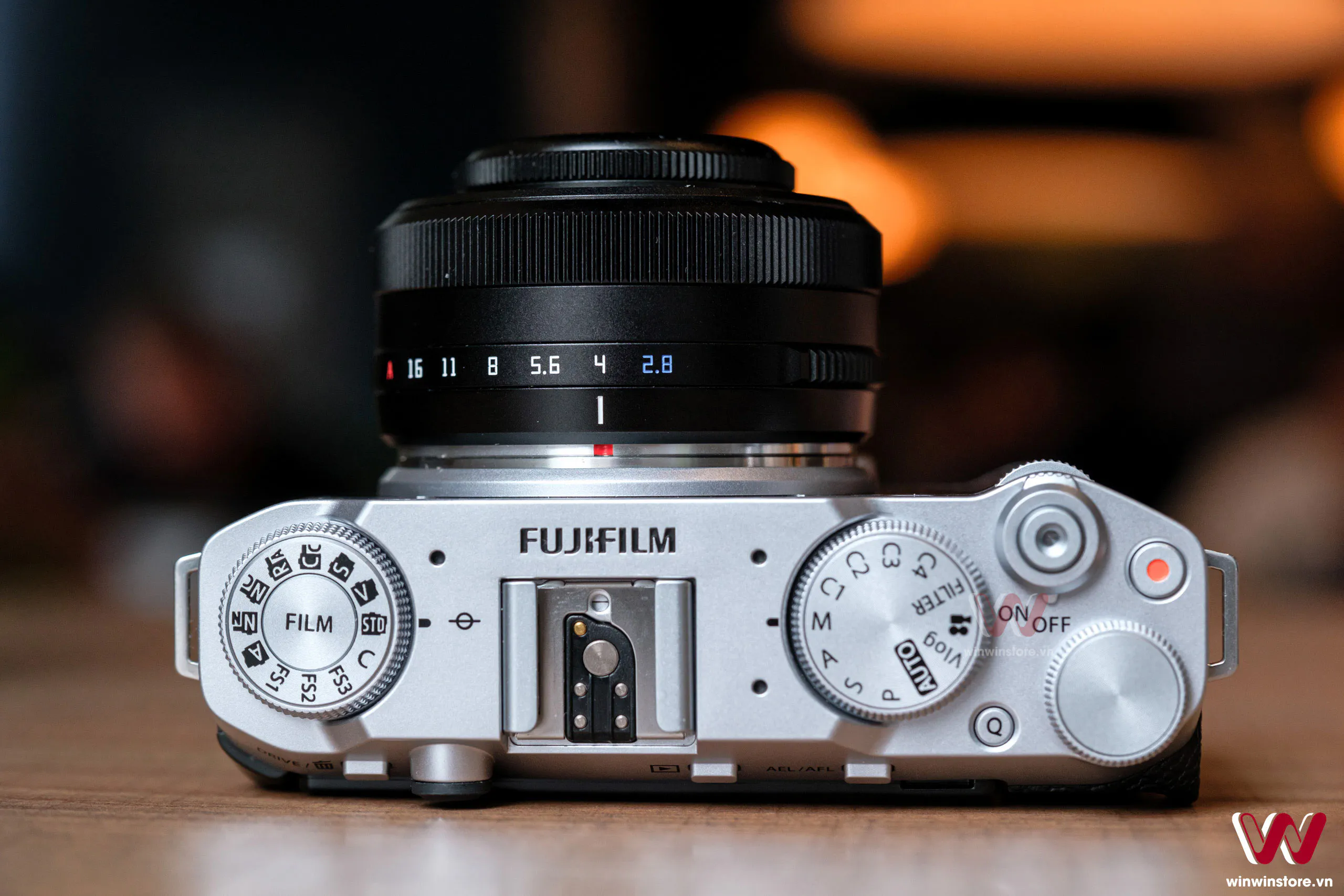 Đánh giá ống kính TTArtisans AF 27mm F2.8 cho Fujifilm X: Pancake giá rẻ cho người yêu thích sự gọn nhẹ